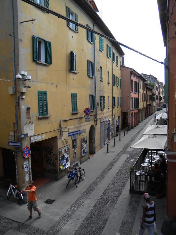 Ampio Open Space In Centro Storico Bologna Exterior photo